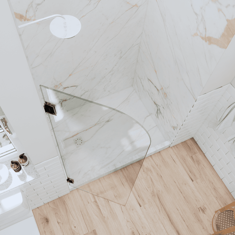 Solo™ Right Open Single Swinging Round Shower Screen-3